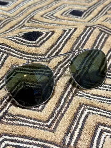 AtLast 브로우 라인 필립 업