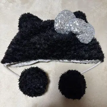 고양이 귀 달린 블랙 모자 스팽글 리본 키티