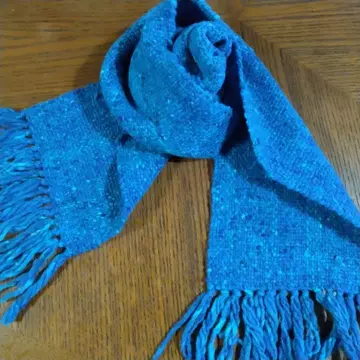 따뜻한 손뜨개 머플러 노로털실 모 100%