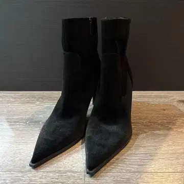 ZARA 벨로아 부츠