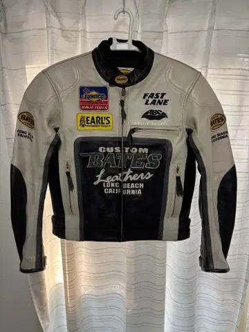 BATES 커스텀 가죽 자켓 화이트/블랙