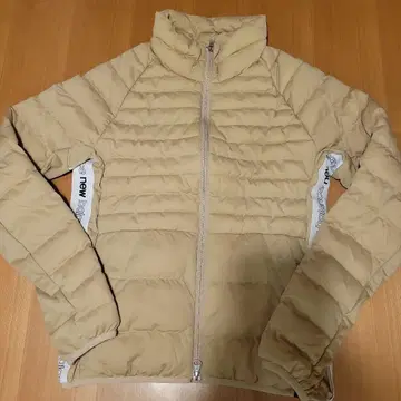 뉴발란스 베이지 퀼팅 블루종