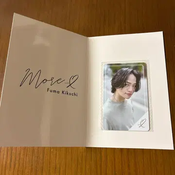 키쿠치 후마 사진 카드 More.. 골드 멤버 혜택