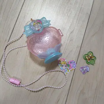 프리큐어 하트형 완구