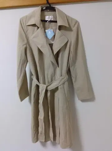 여성용 트렌치코트 발수 가공