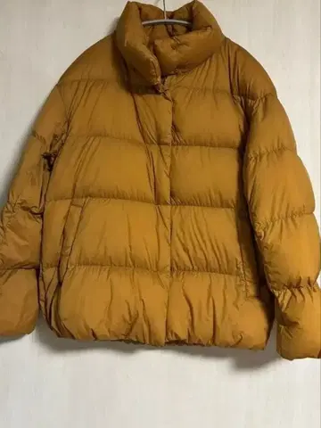 UNIQLO ULTRA LIGHT DOWN 브라운 다운 자켓