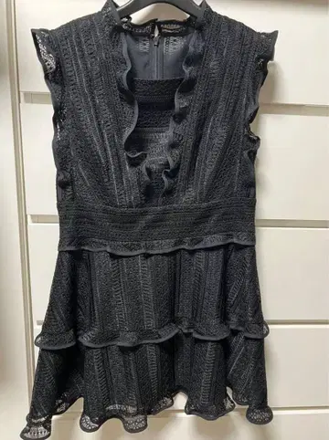 ADEAM 레이스 블라우스 블랙 연예인 착용