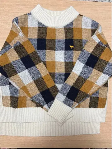 도그데파트 여성 체크 무늬 니트 스웨터