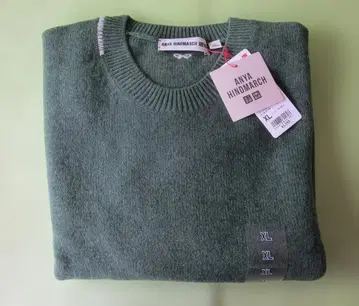 유니클로 아냐 프리미엄 라무 크루넥 스웨터 XL 그린 새상품