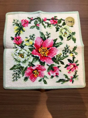 [ 미사용 새상품 ] FEILER 꽃무늬 손수건