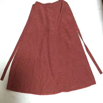 새상품급 핑크하우스 빨간색 도트 롱 플레어 스커트