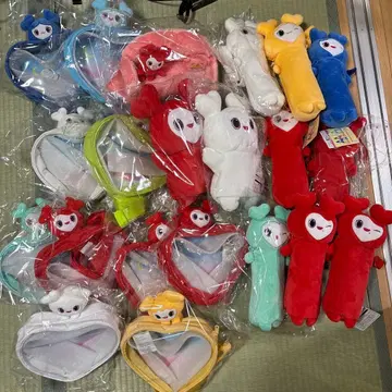 TWICE LOVELYS GiGO 한정판 27종