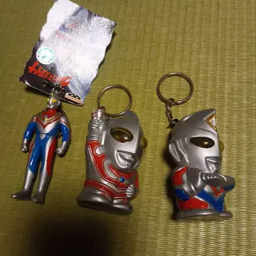 울트라맨 타이가 키링 3개 세트