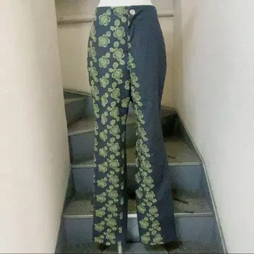 20471120 그레이 색상 꽃무늬 자수 팬츠