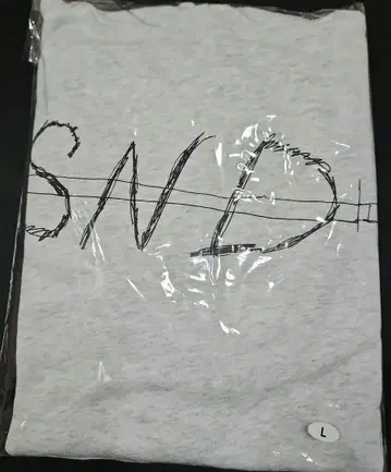 히토리 에 SND 후드티