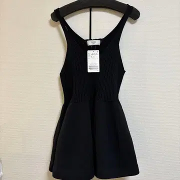 택 포함 새상품 페플럼 뷔스티에