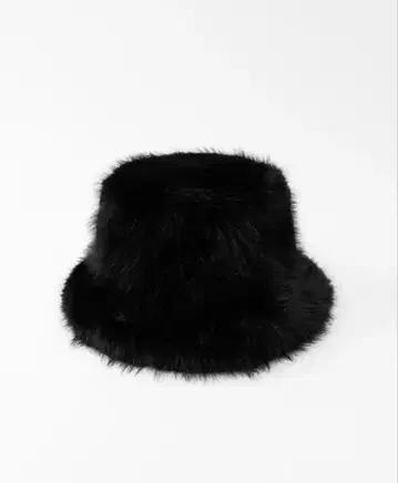 ZARA 인조 모피 비니 S 블랙