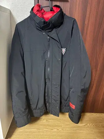 GUESS ORIGINALS 블랙 다운 자켓 M