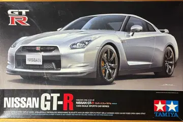 TAMIYA NISSAN GT-R 1/24