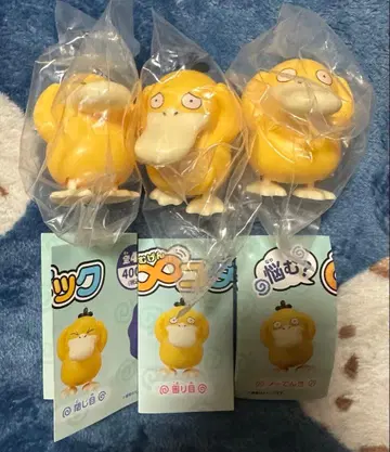 고민 중? 무한 코닥 태평한 표정 곤란한 눈 감은 눈