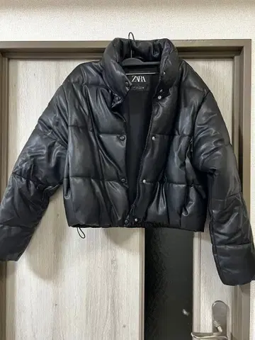 ZARA 자라 인조 가죽 퍼프 자켓