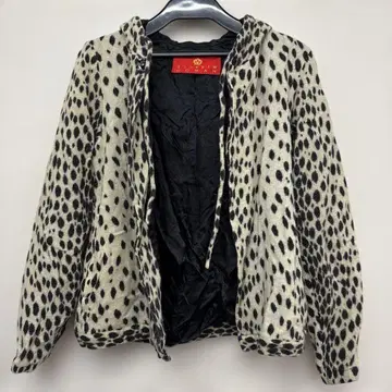 MIRACLE WOMAN 레오파드 무늬 후드 부착 자켓