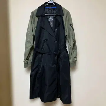 더블 브레스트 트렌치코트 블랙/올리브