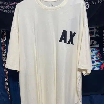 AX 아르마니 T셔츠 L사이즈 크림