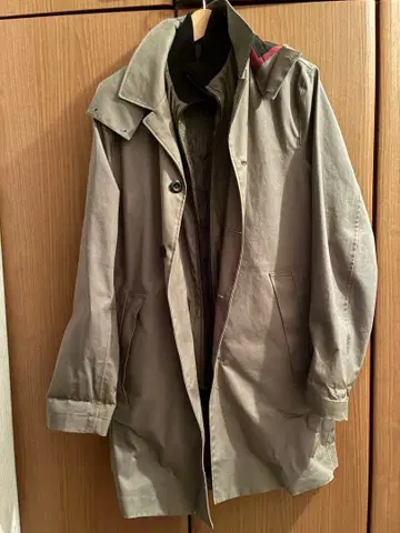 VICTORINOX 빅토리녹스 코트 카키 M