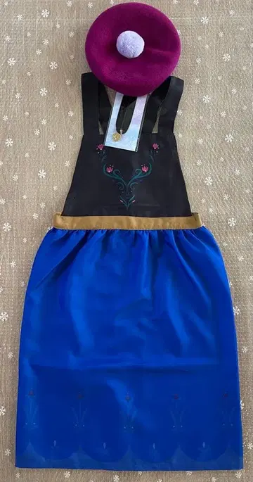 3세트 시마무라 치하루 베레모&에이프런&초커 안나와 눈의 여왕