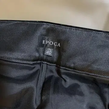 새상품급 에포카 벨벳 블랙 팬츠