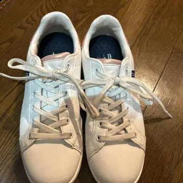 스니커즈 24cm GAP