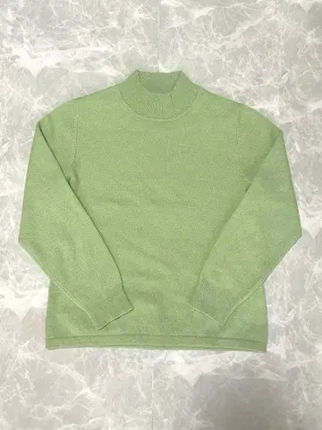 새상품급 캐시미어 100% 니트 스웨터 그린 하이넥 긴팔