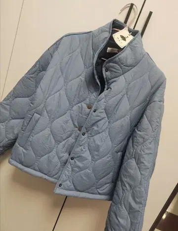 라이트 블루 퀼팅 자켓