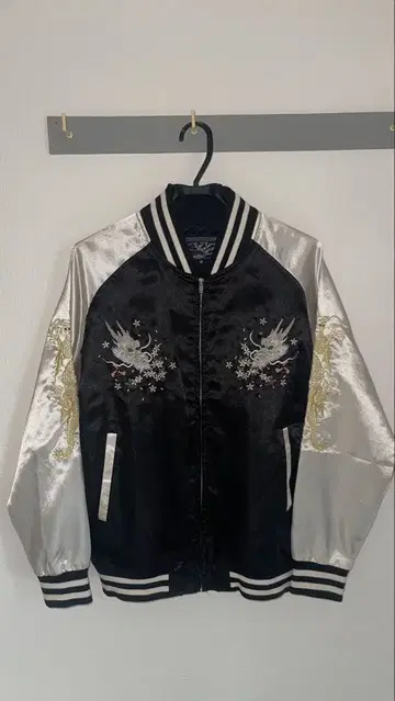 블랙 실버 자수 스카잔 M