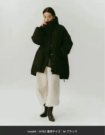 andme 앤도미 오버 사이즈 후디 충전솜 다운 코트 블랙 M