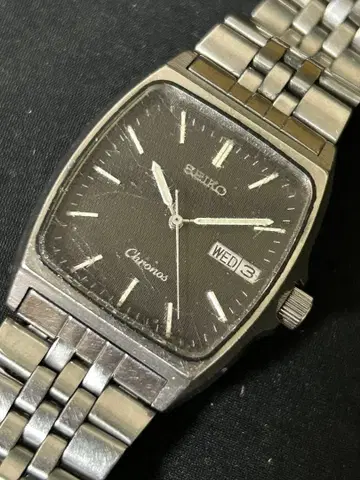 SEIKO Chronos 빈티지 쿼츠 손목시계 작동 중