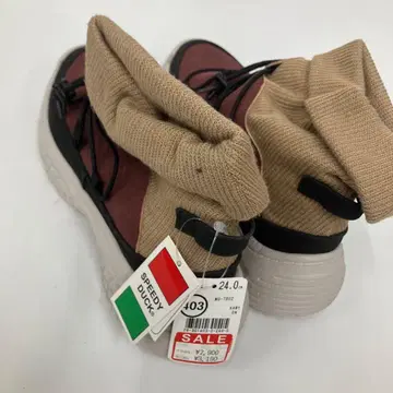 미사용 새상품 SPEEDY DUCK 스니커즈/부츠 24.0cm