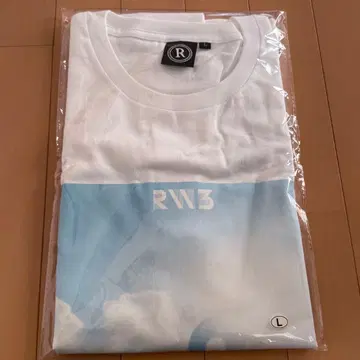 RADWIMPS 특별전 ~무인도에 가져가는 것을 잊은 1장~ 티셔츠 L