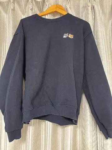 네이비 크루넥 맨투맨 L