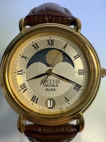 SEIKO ALBA V338-6090 문페이즈 골드 손목시계