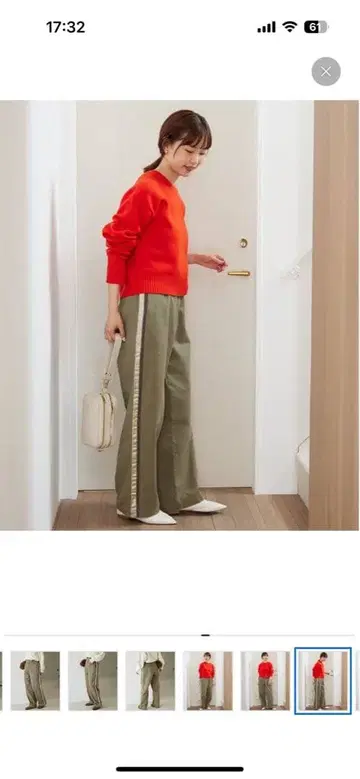 올리브색 사이드 라인 치노 팬츠 M