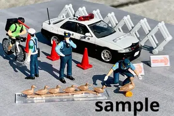 토미카 리미티드 빈티지 네오 콜렉션 64 카 스냅 경찰