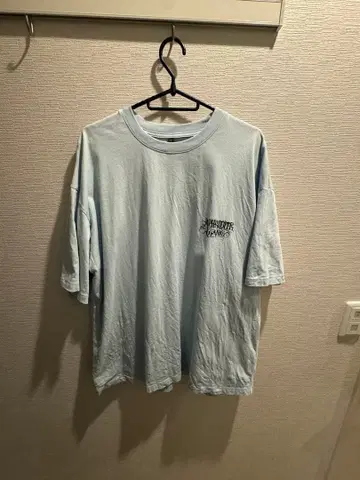 APHRODITE GANG 라이트 블루 T셔츠