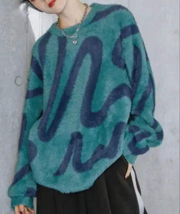 페인트 아트 샤기 풀오버