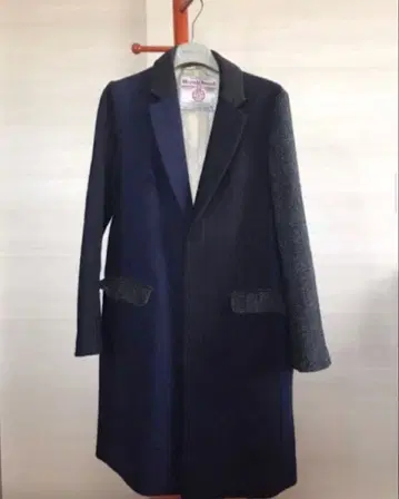 뷰티&유스 해리스 트위드 체스터 코트 M 사이즈