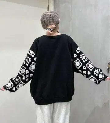 니코앤드 크로셰 콤비 풀오버 신색 BLACK 택 포함 새상품