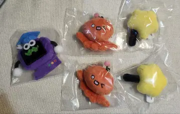 교육 방송 인형 배지