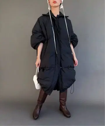 [ 완판템/새상품급 ] EDIT.FOR LULU Hella 별주 코트