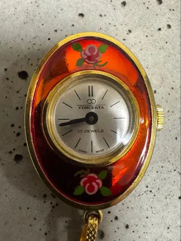 빈티지 CONCERTA 목걸이 시계 스위스산 SWISS MADE